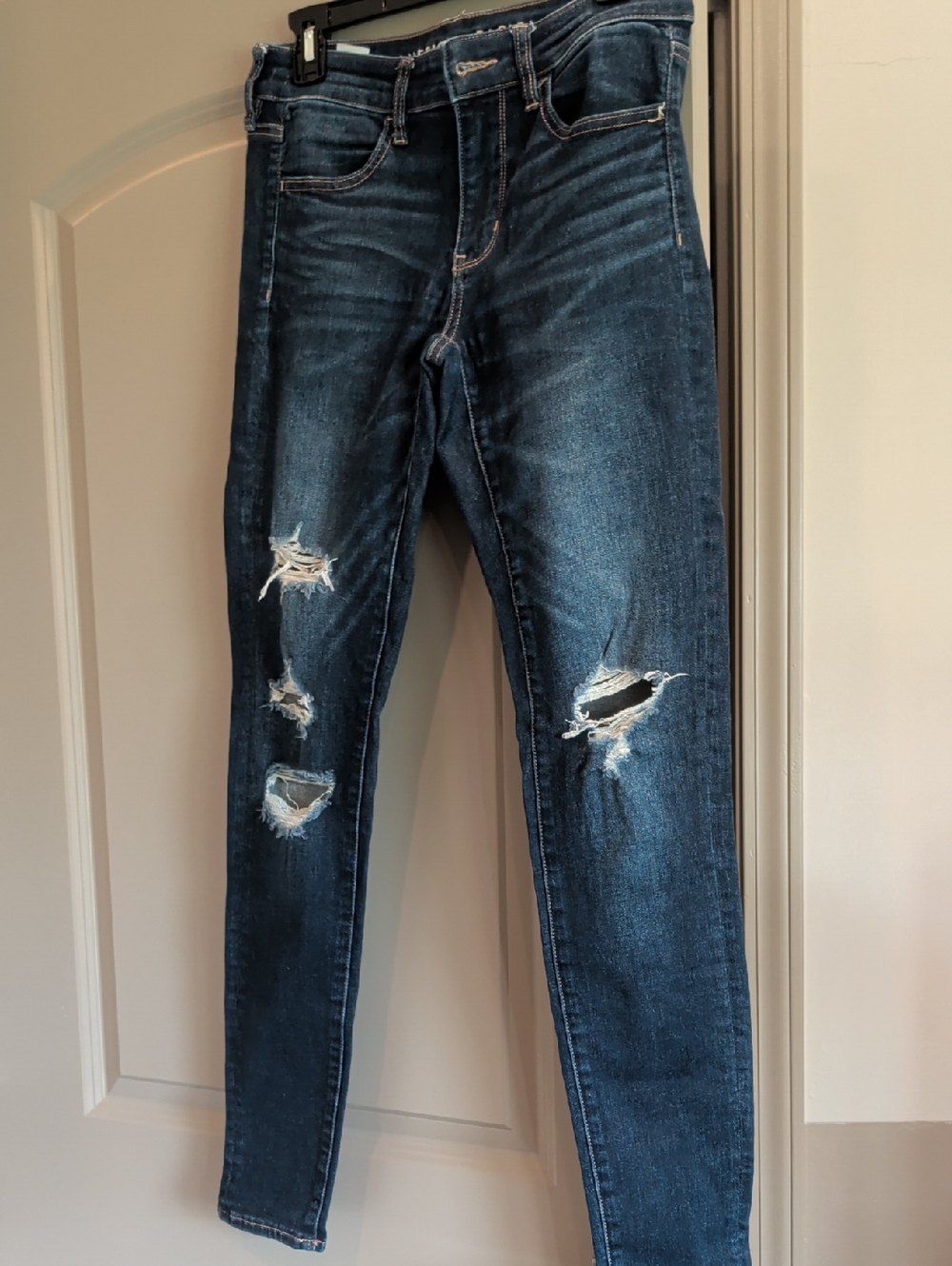 American Eagle Outfitters Dark Blue Distressed Skinny Jeans